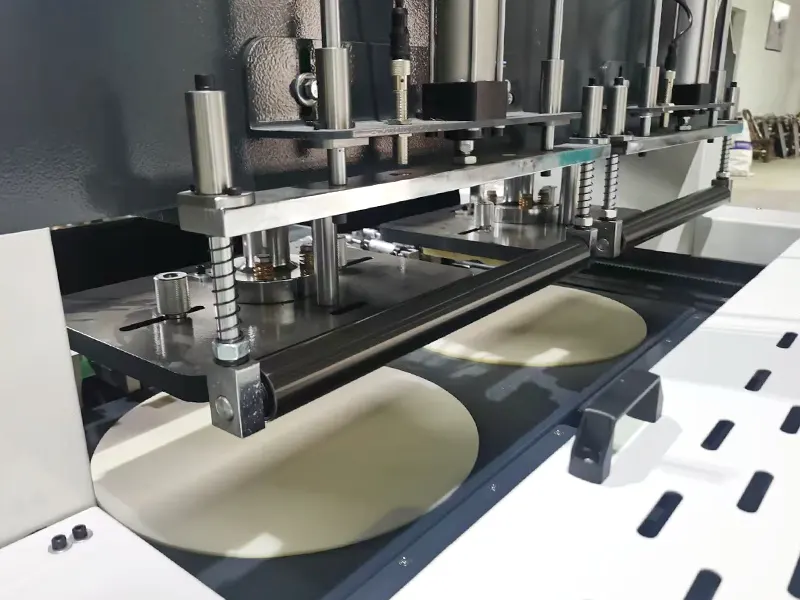 Double channel t-shirt bag machine1